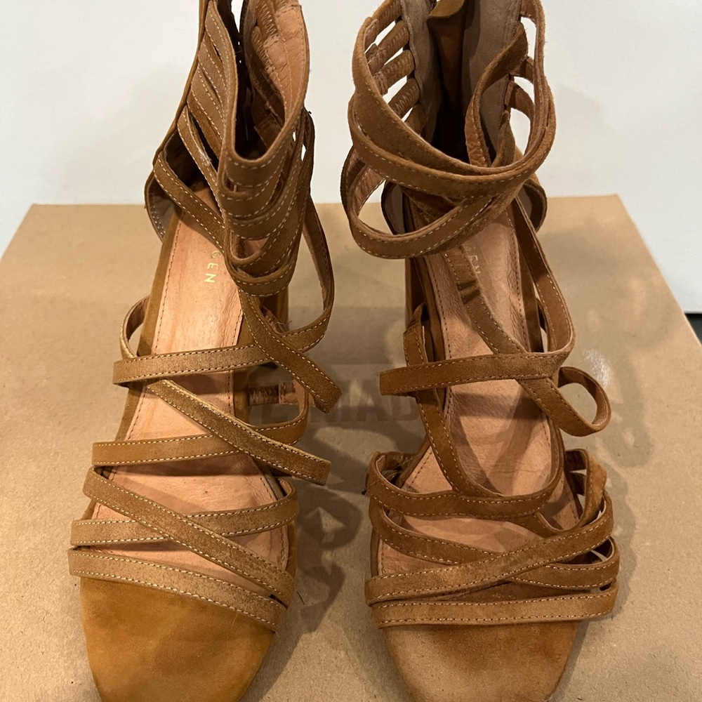 Halogen Nordstrom brand strappy suede chunky heel sandals